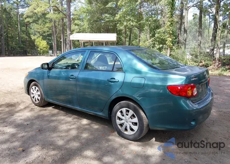 2010 Toyota Corolla Le z USA, uszkodzony, nr VIN 2T1BU4EE5AC284483